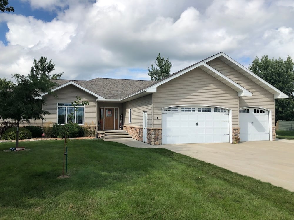 storm damage repair on home in mason city Iowa