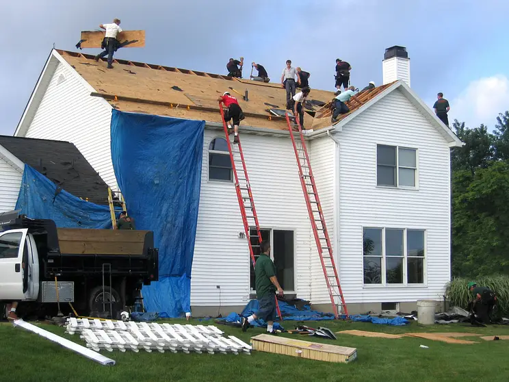 residential house roof replacement